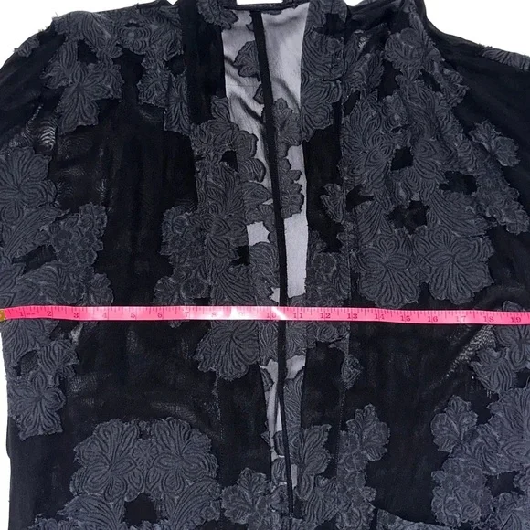 Aritzia Wilfred Black Durante Robe Sheer Floral duster - Picture 6 of 14